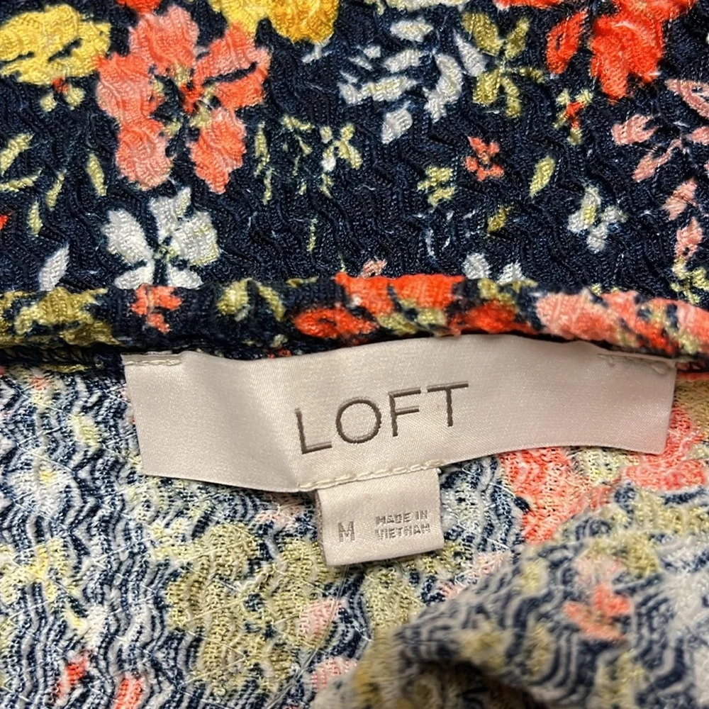 Loft long sleeve top,‎ size medium